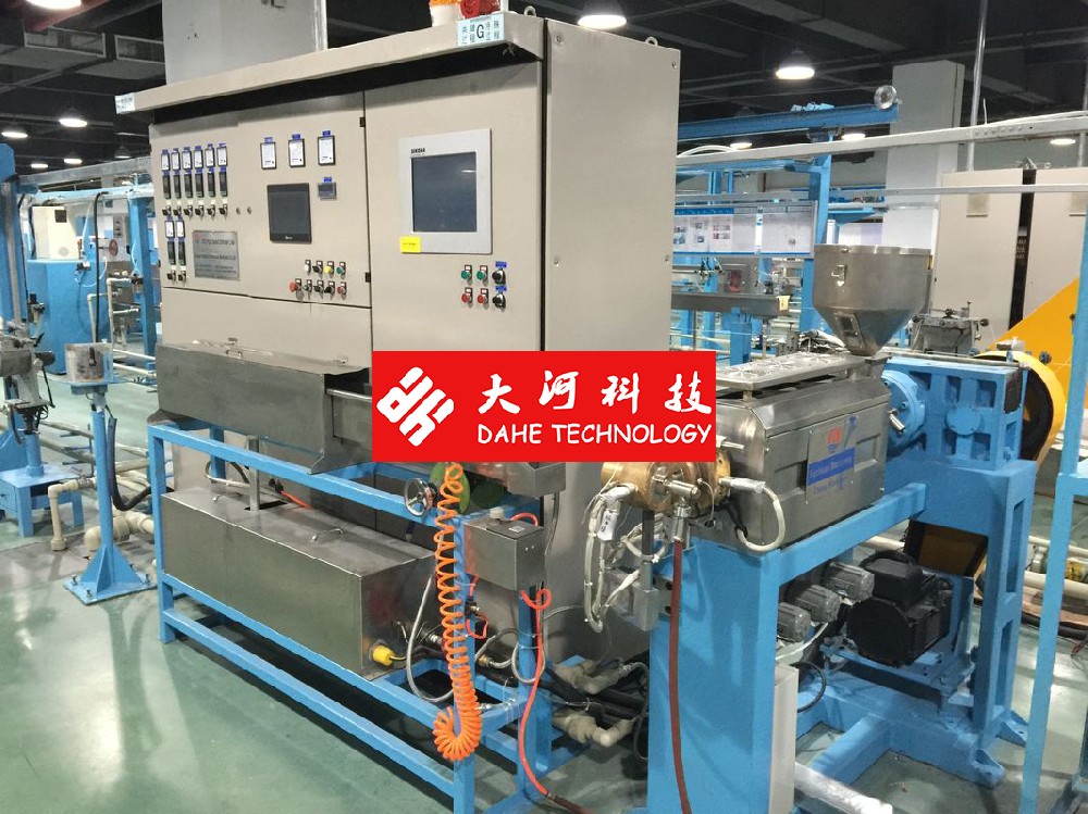 Extruding PVC PE Wire Extrusion Machine Easy Operation Wire Stranding Machine