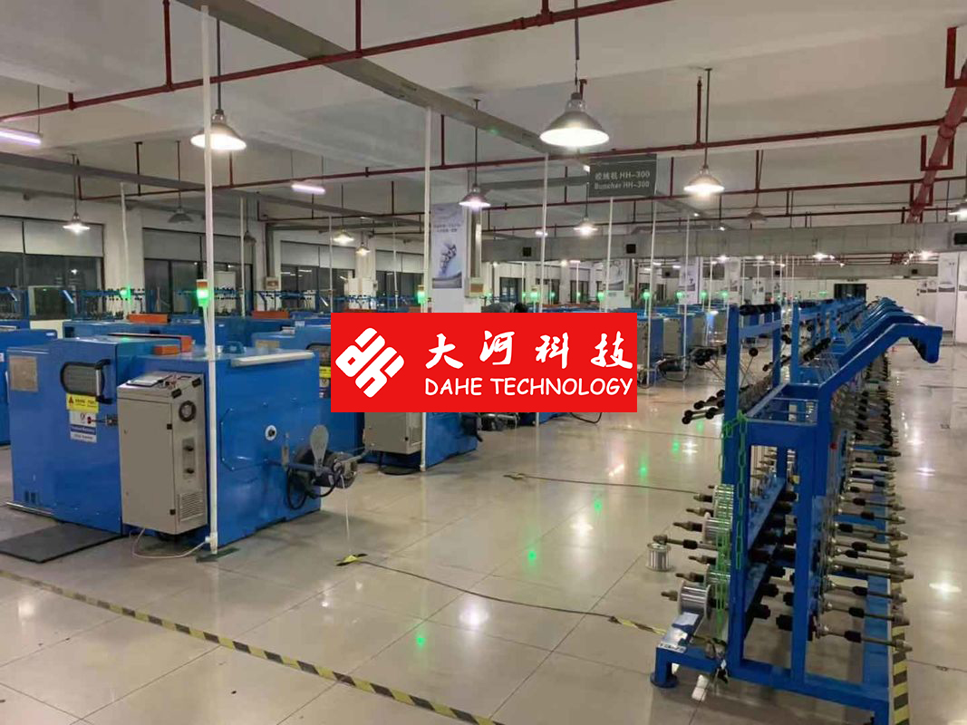 Eco Friendly Wire Stranding Machine / Latest Structure Wire Twister Machine