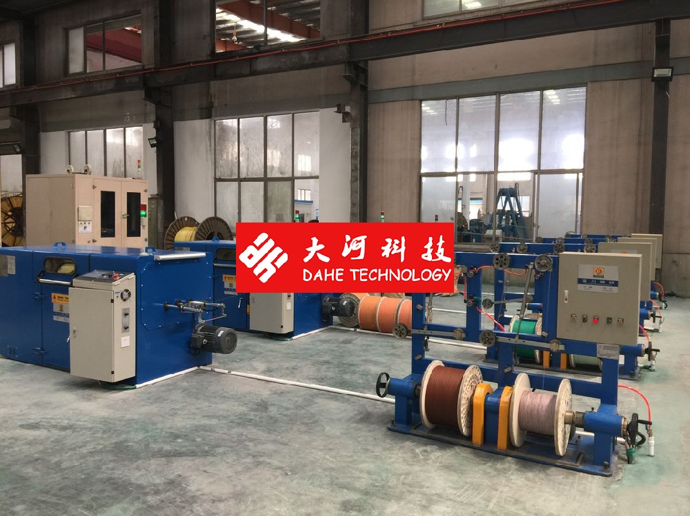 5.0Kgf Double Twister Wire Bunching Machine With Adjustable Winding Pitch