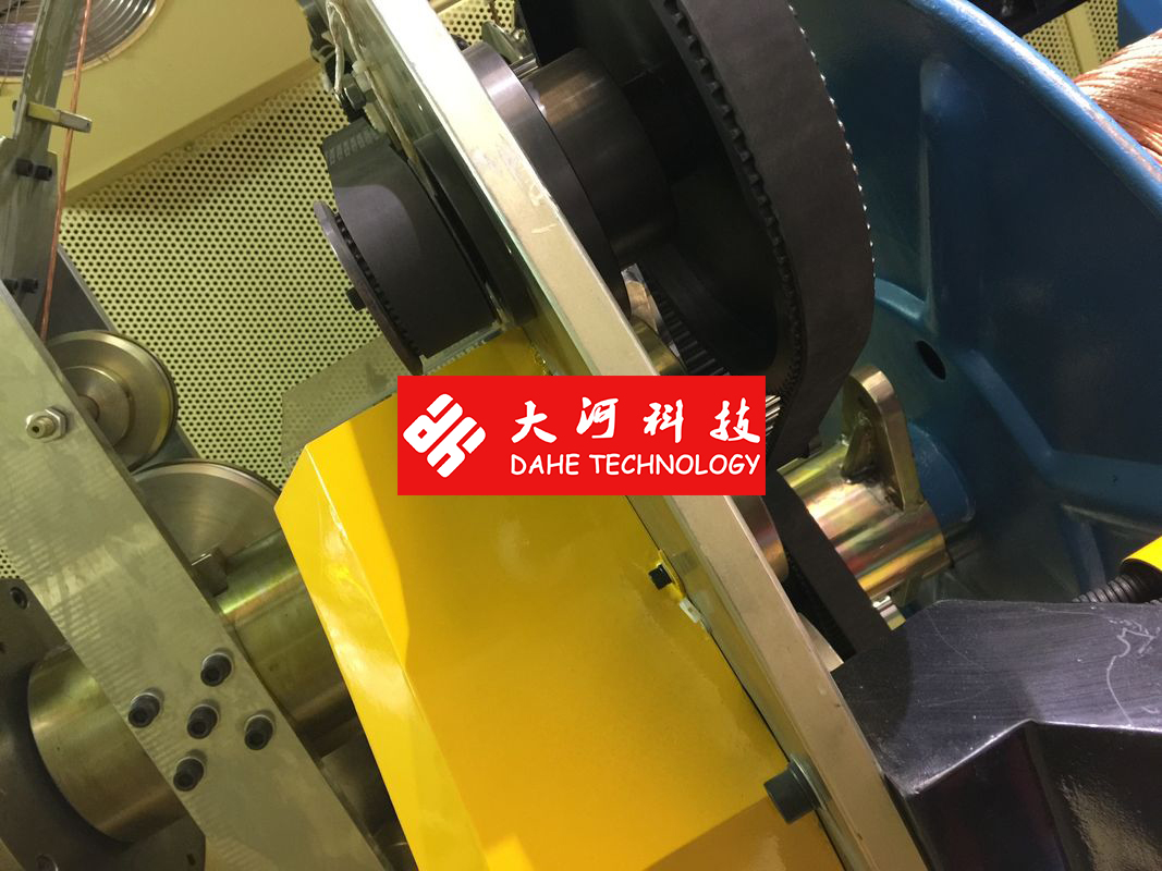 Dahe DHT-800B Apple Green Double Twist Bunching Machine with Touch Screen Operation