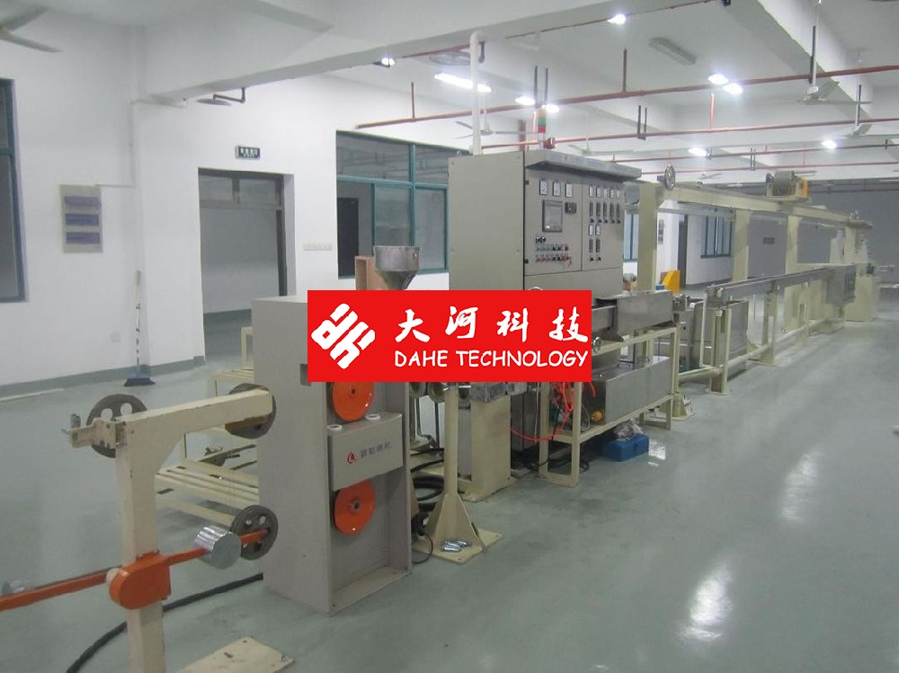 FEP FPA ETFE Plastic pvc extrusion machine 5Kva With Vacuum Generator Evacuating Device