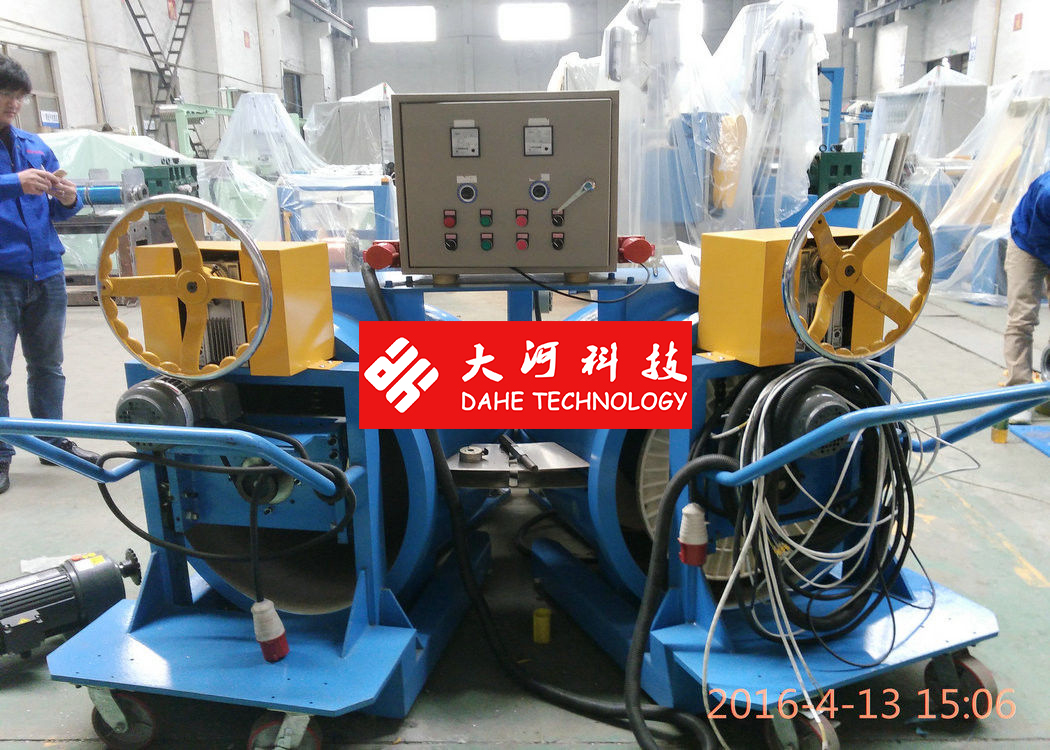 Dahe Double Heads 370W AC Current Motive for Non Halogen Plastic Extrusion Line