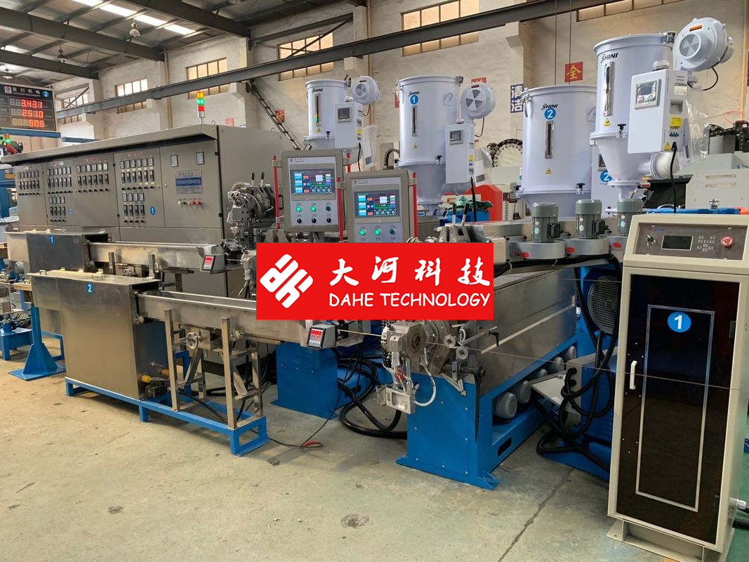Auto Copper Wire Extruder Machine With Double Layer Cooling Device