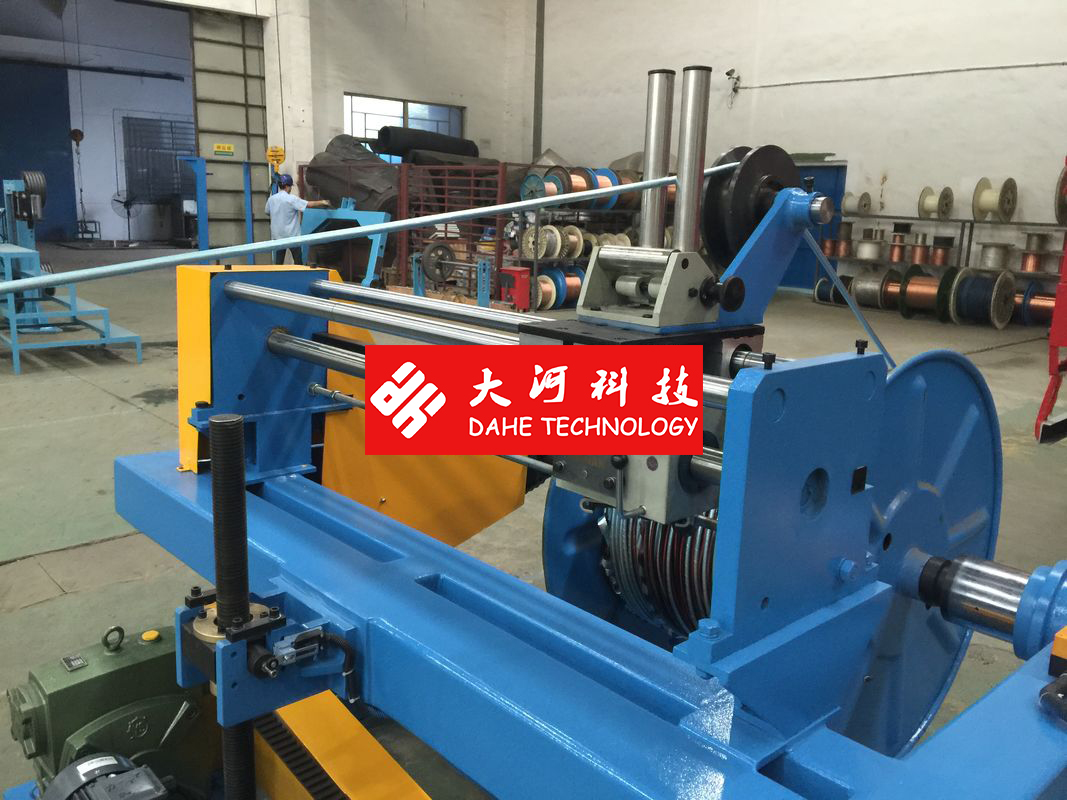 Silent Cable Twisting Machine , Plc Programmer Pvc Wire Making Machine