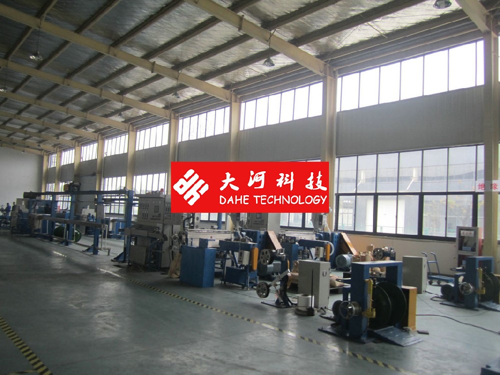 Dahe Wire Extruder Machine For LAN Cable With Inlet Copper Wire 2.5-3mm Max Die No. 17