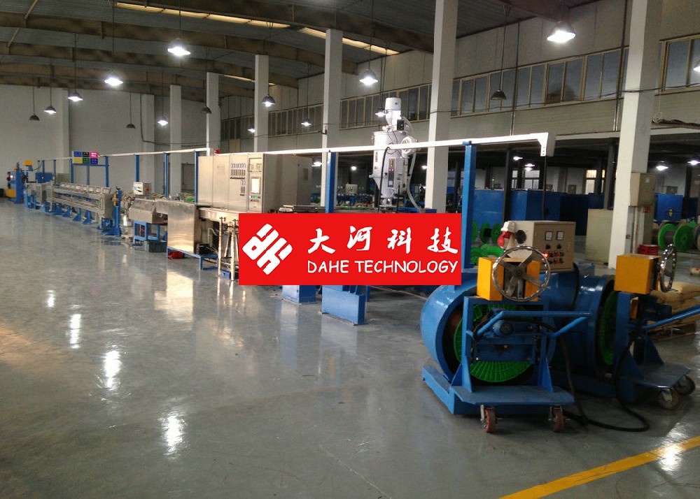 PE SR-PVC Wire Extrusion Machine Plastic Insulating Diameter 500 Pay Off Bobbin